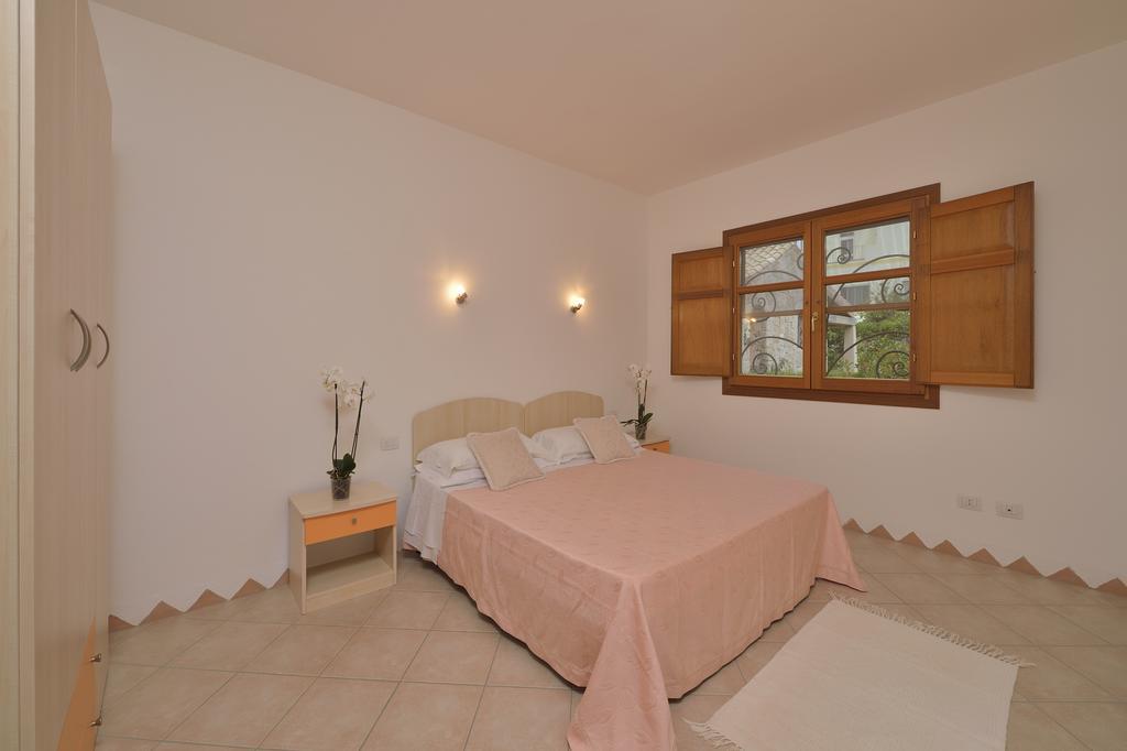 Residence Le Zagare San Teodoro  Δωμάτιο φωτογραφία
